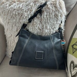 Dooney & Bourke Black Leather Women's Bag